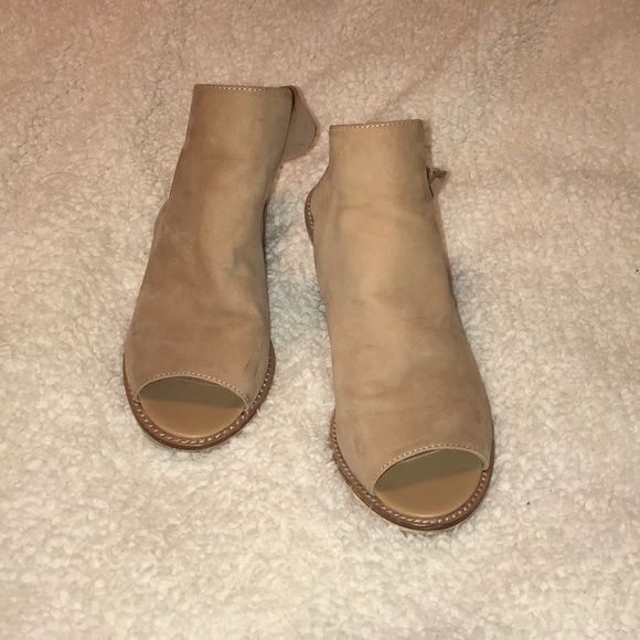 tan chinese laundry heels - Picture 2 of 3